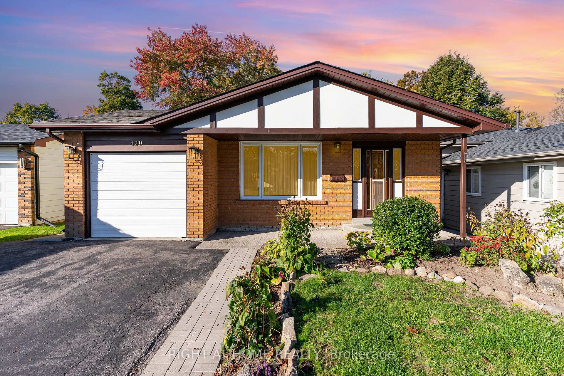 Photo 2 of 420 Safari Drive, Oshawa, Eastdale — HOMEH
