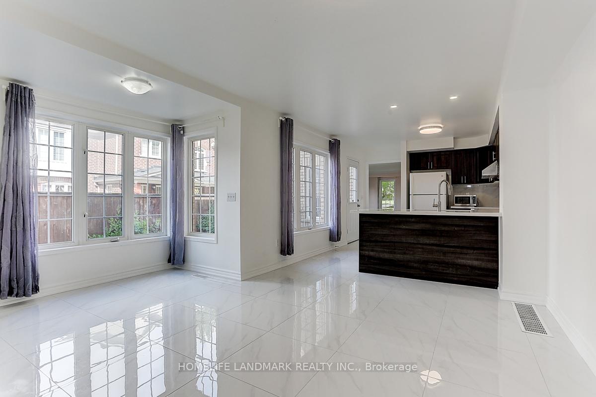 Photo 13 of 509 Bur Oak Avenue, Markham, Berczy — HOMEH