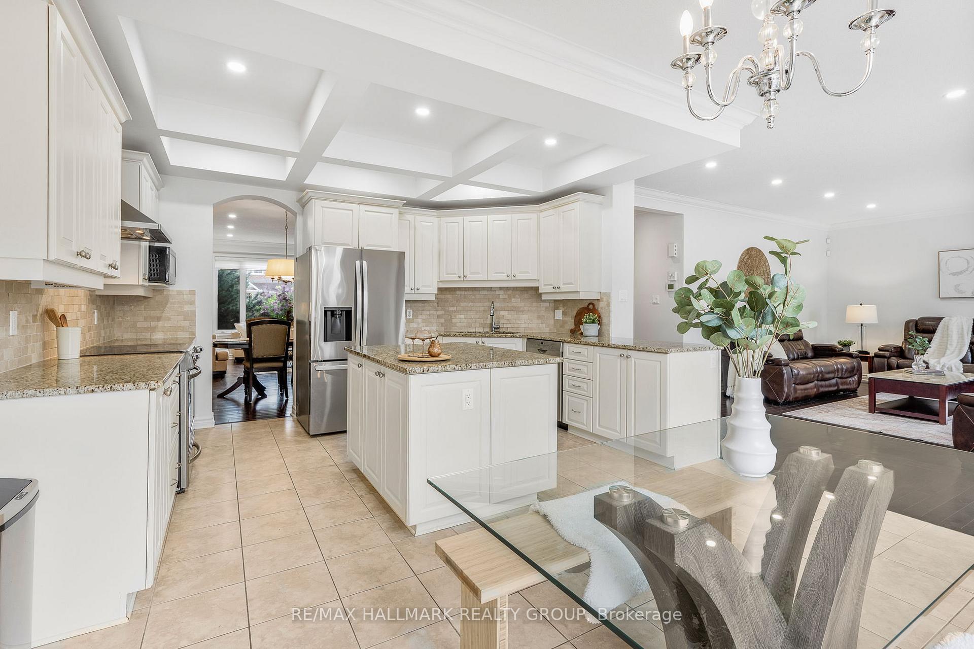 Photo 10 of 1018 Winterspring Ridge, Ottawa, Avalon East — HOMEH