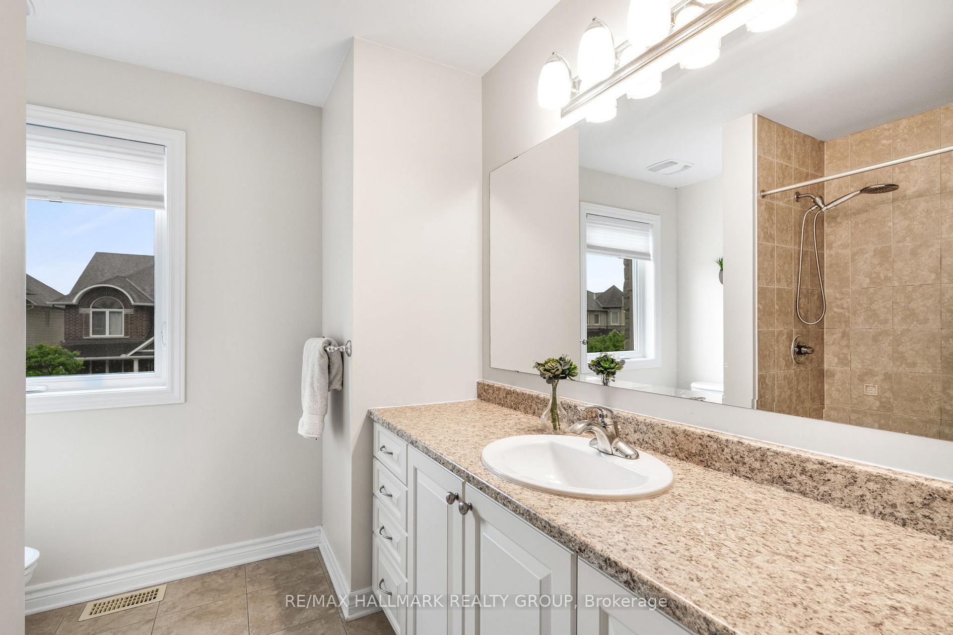 Photo 23 of 1018 Winterspring Ridge, Ottawa, Avalon East — HOMEH