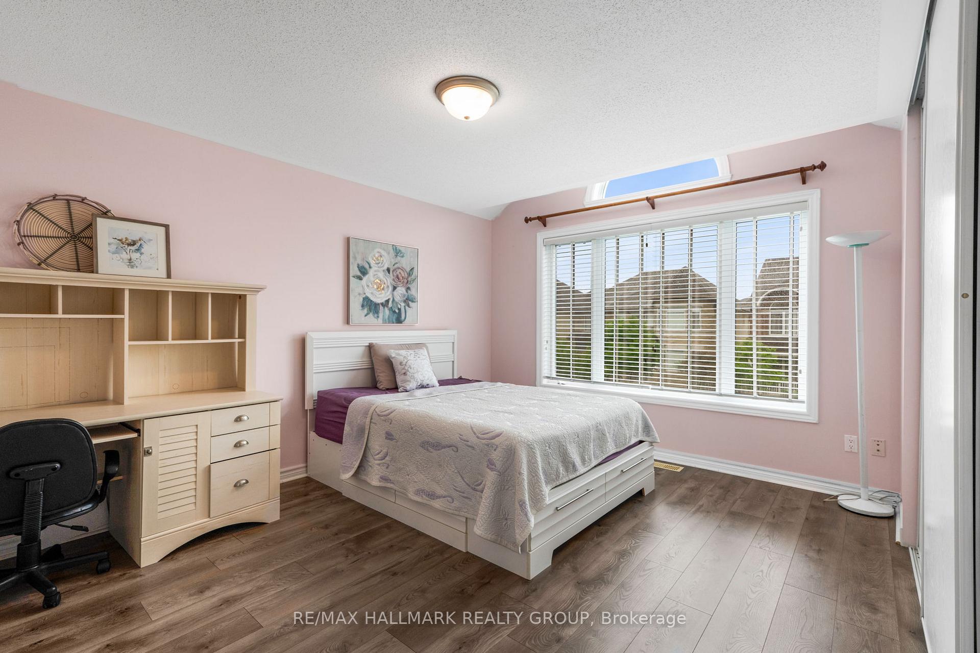 Photo 24 of 1018 Winterspring Ridge, Ottawa, Avalon East — HOMEH