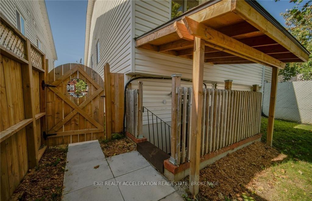 Photo 37 of 1302 Brackenwood Crescent, Kingston, City Northwest — HOMEH