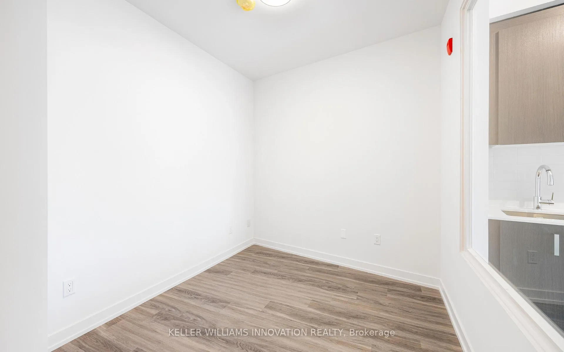 Photo 11 of Unit 524, 1010 Dundas Street E, Whitby, Pringle Creek — HOMEH