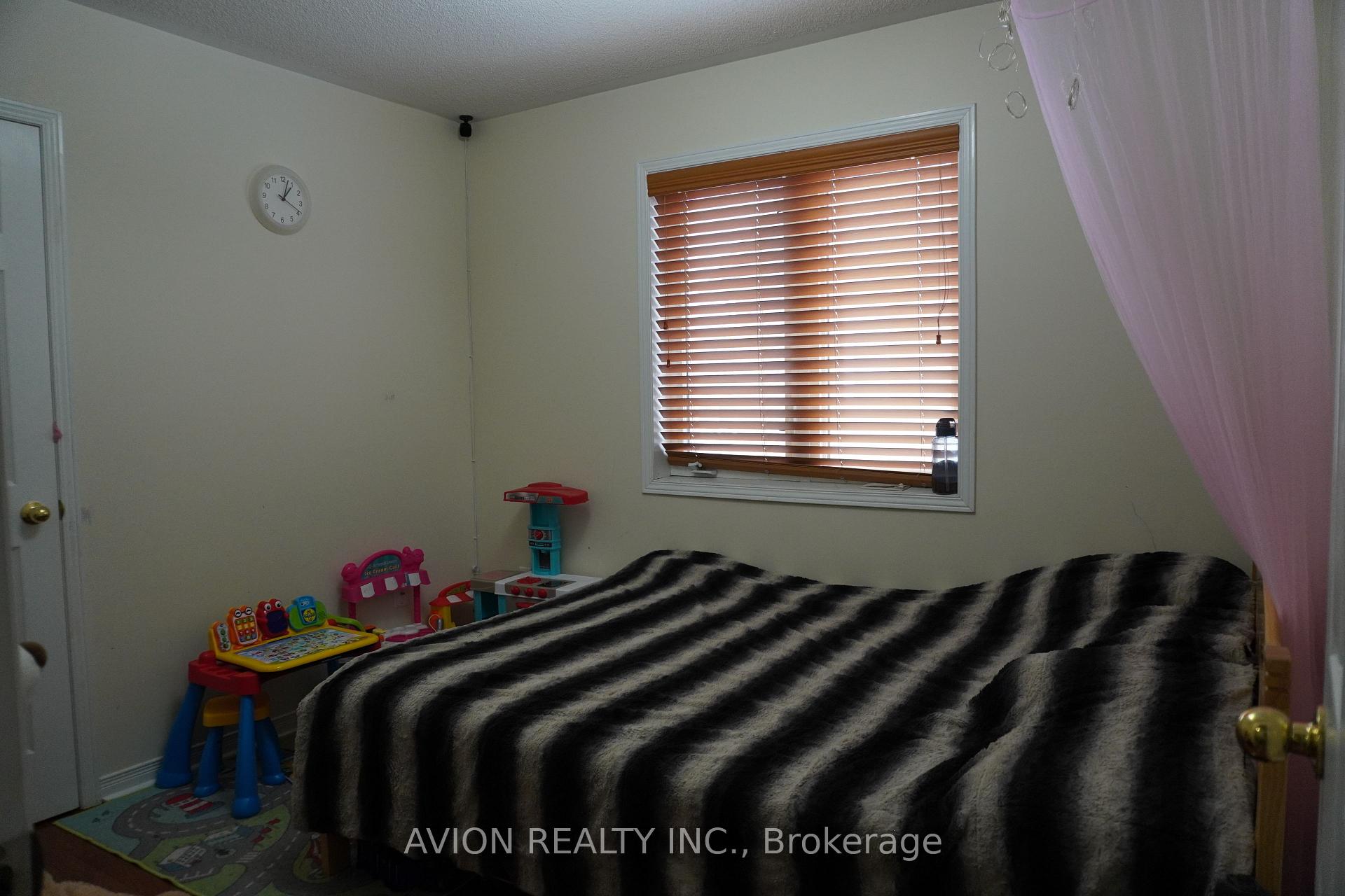 Photo 9 of 3 Voysey Way, Markham, Cedarwood — HOMEH