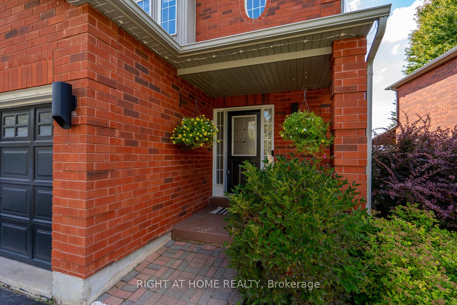 Photo 39 of 72 Smith Street, New Tecumseth, Alliston — HOMEH