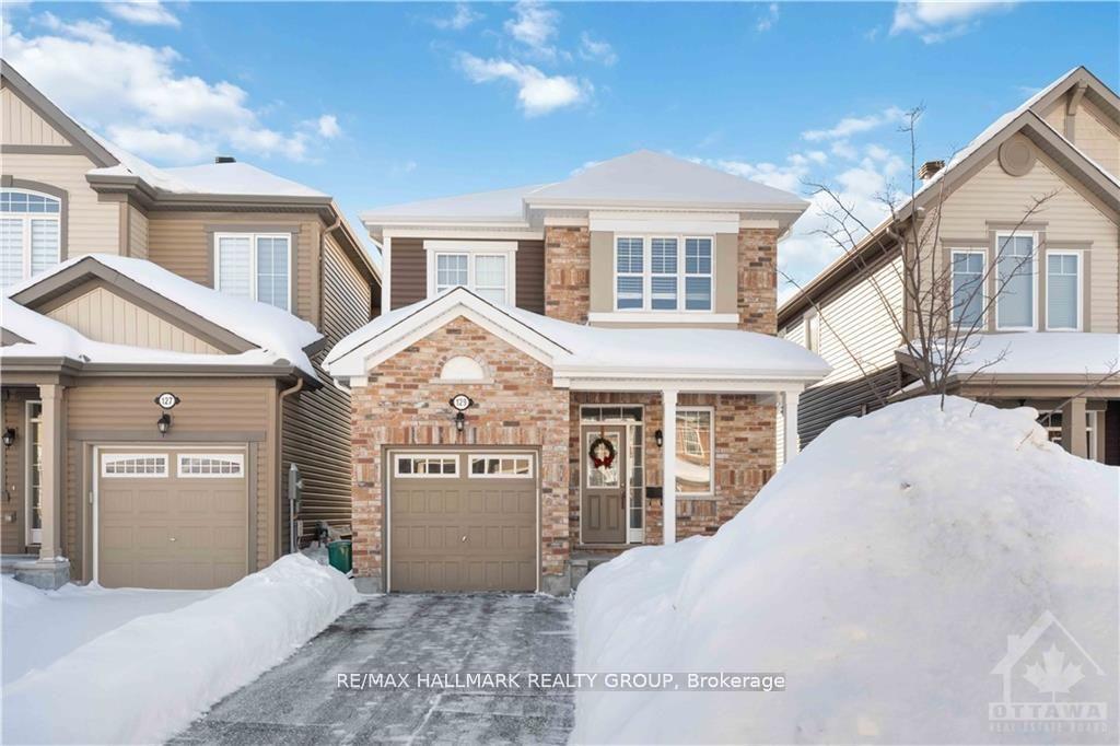Front of 129 Sweetvalley Drive