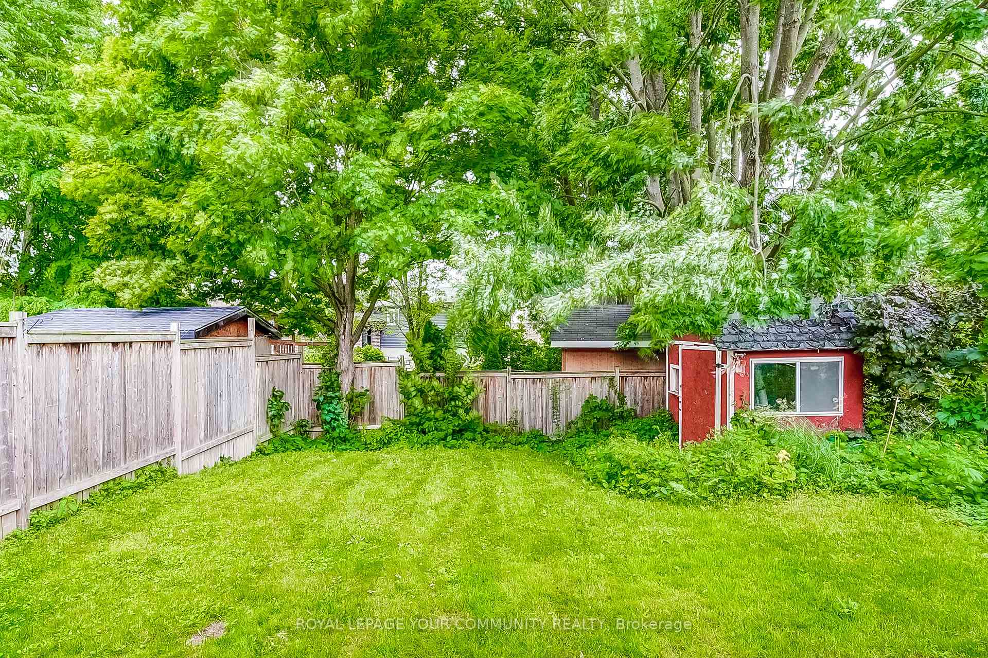 Photo 15 of 69 Daniele Avenue, New Tecumseth, Beeton — HOMEH