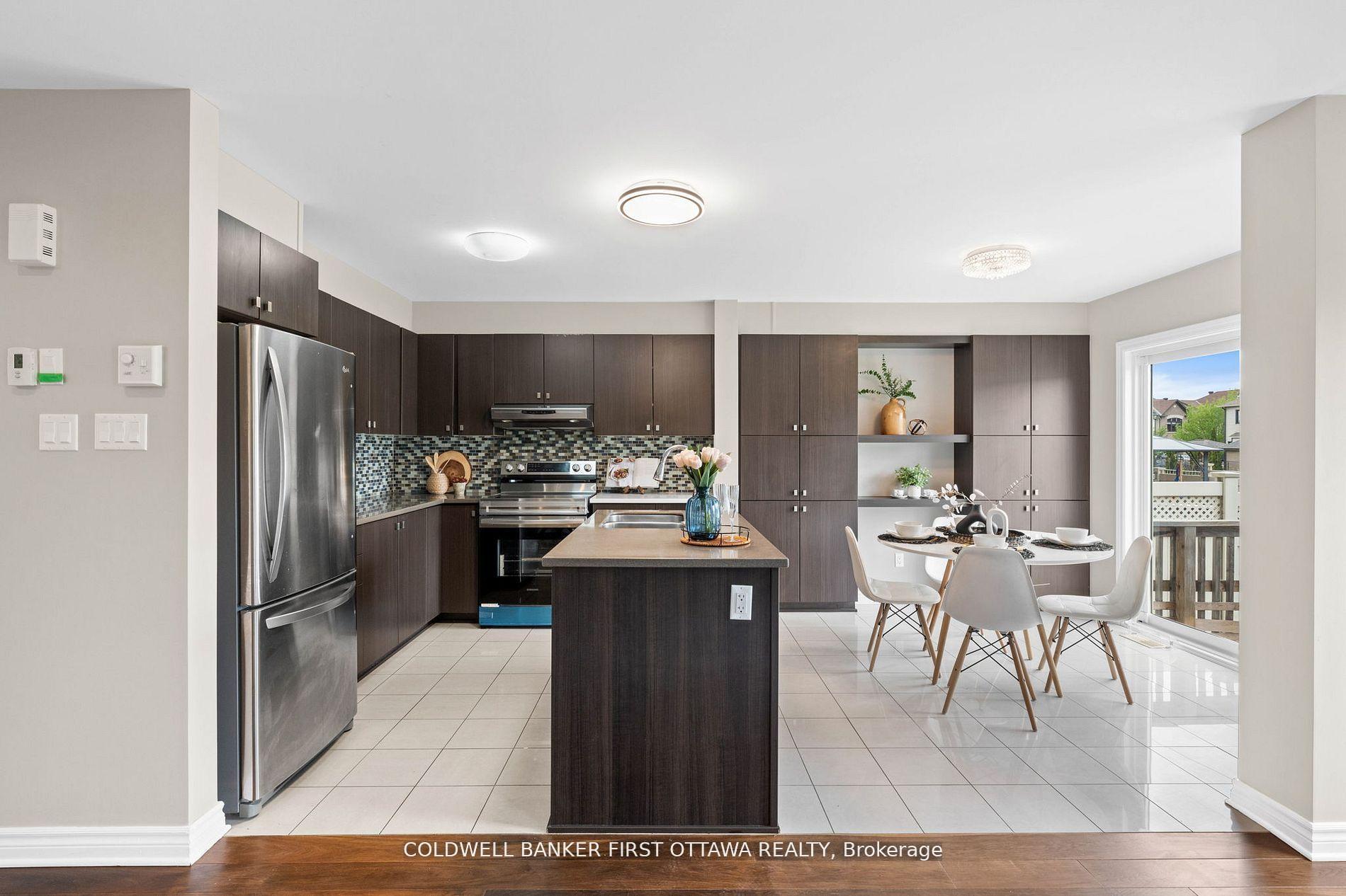 Photo 12 of 2459 Esprit Drive, Ottawa, Avalon East — HOMEH