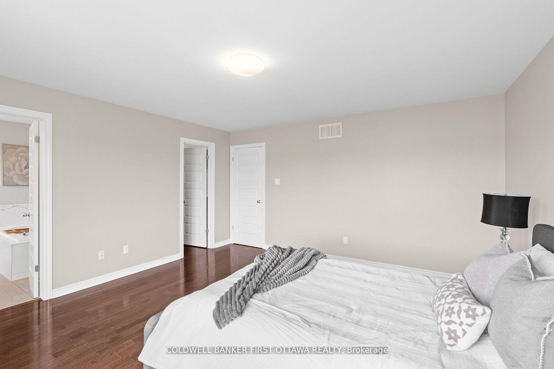 Photo 21 of 2459 Esprit Drive, Ottawa, Avalon East — HOMEH