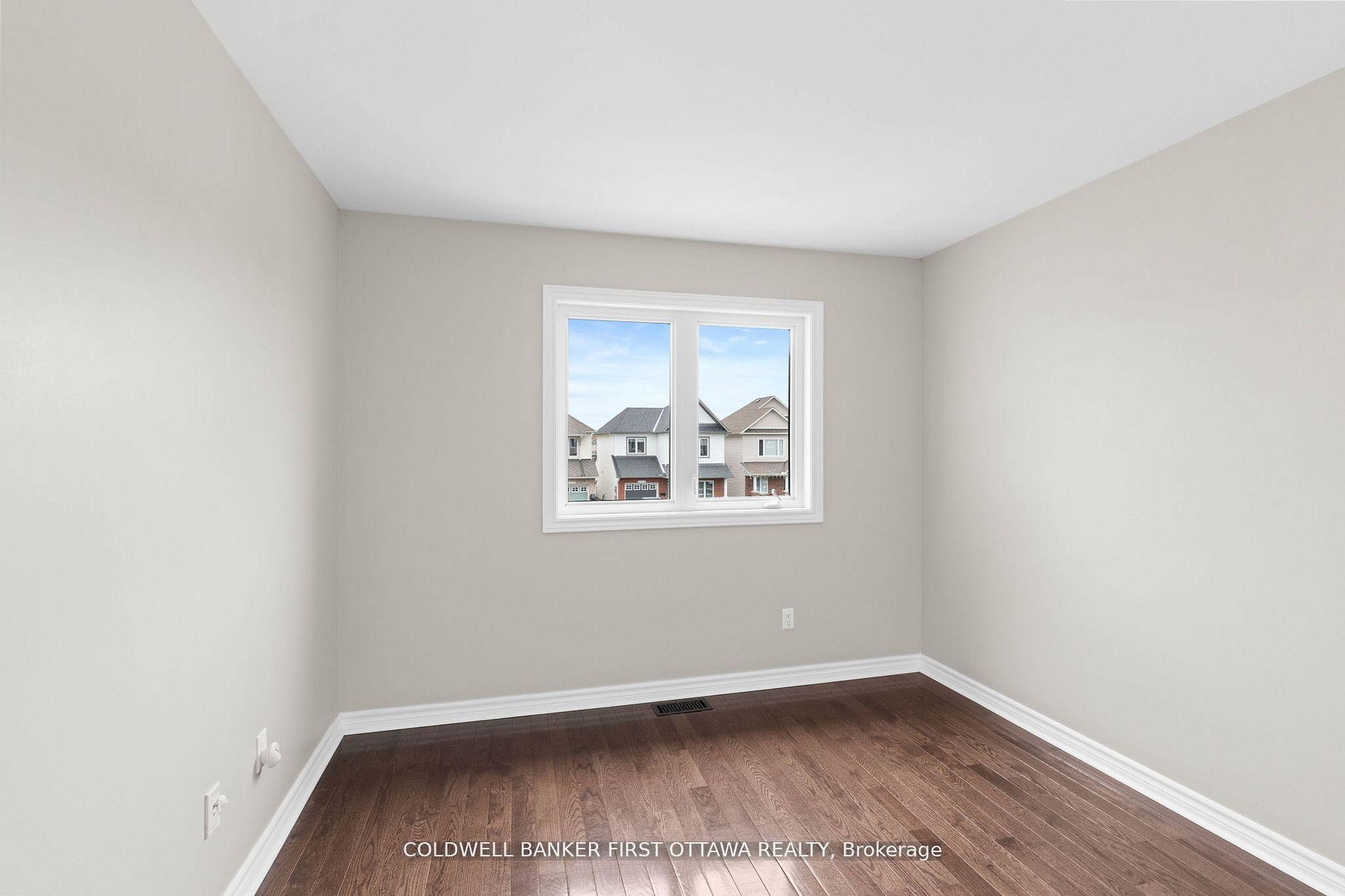 Photo 26 of 2459 Esprit Drive, Ottawa, Avalon East — HOMEH