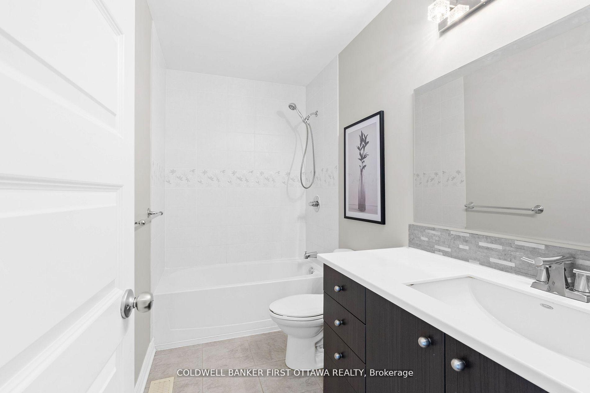 Photo 30 of 2459 Esprit Drive, Ottawa, Avalon East — HOMEH