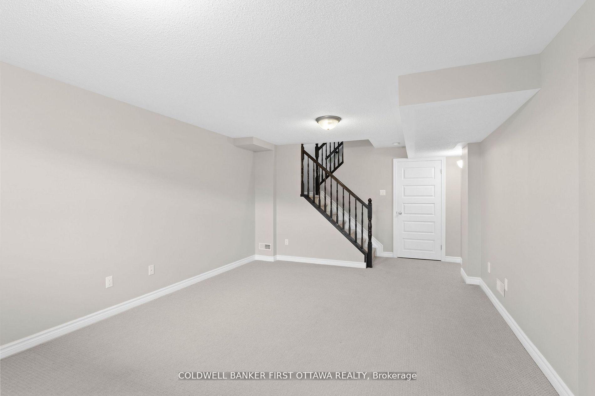 Photo 32 of 2459 Esprit Drive, Ottawa, Avalon East — HOMEH