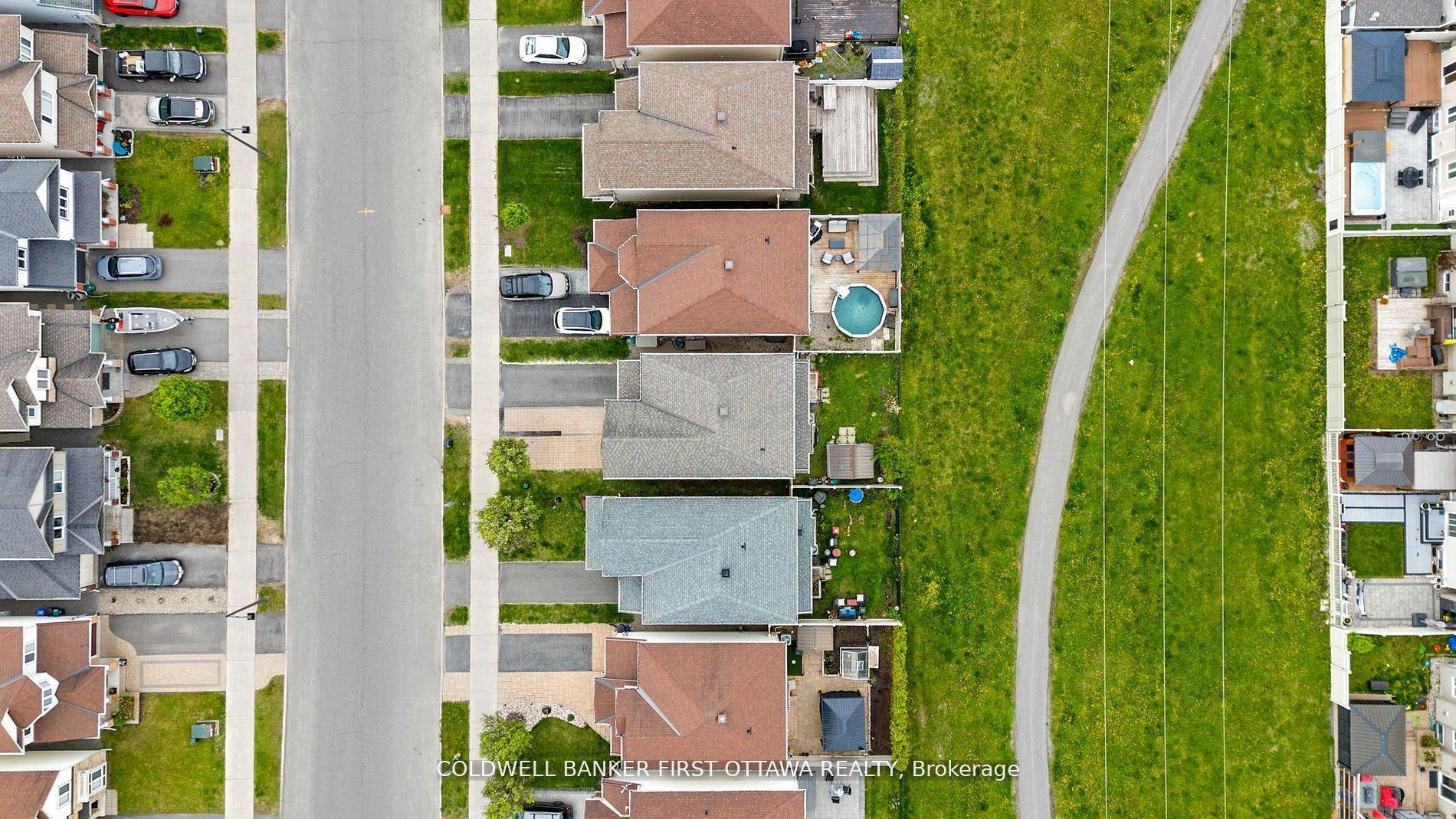 Photo 36 of 2459 Esprit Drive, Ottawa, Avalon East — HOMEH