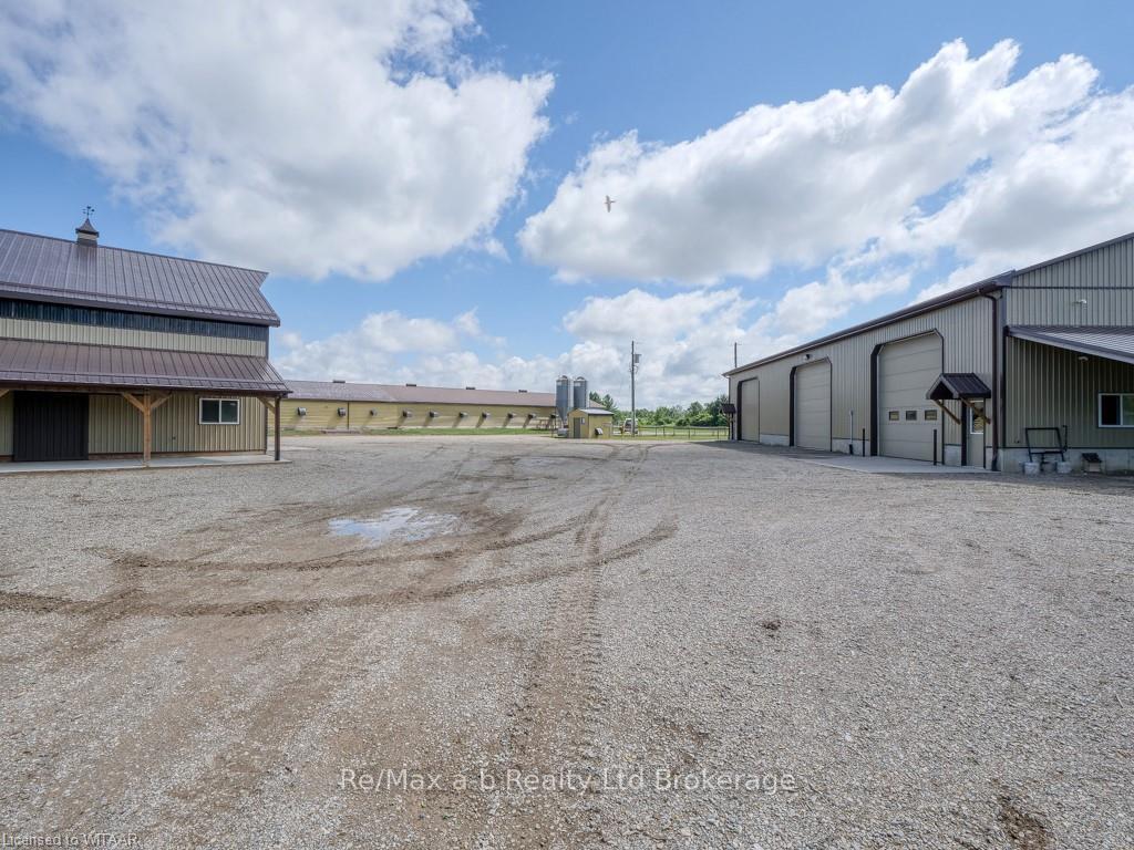 Photo 35 of 26202 Bear Creek Road, North Middlesex, Rural North Middlesex — HOMEH