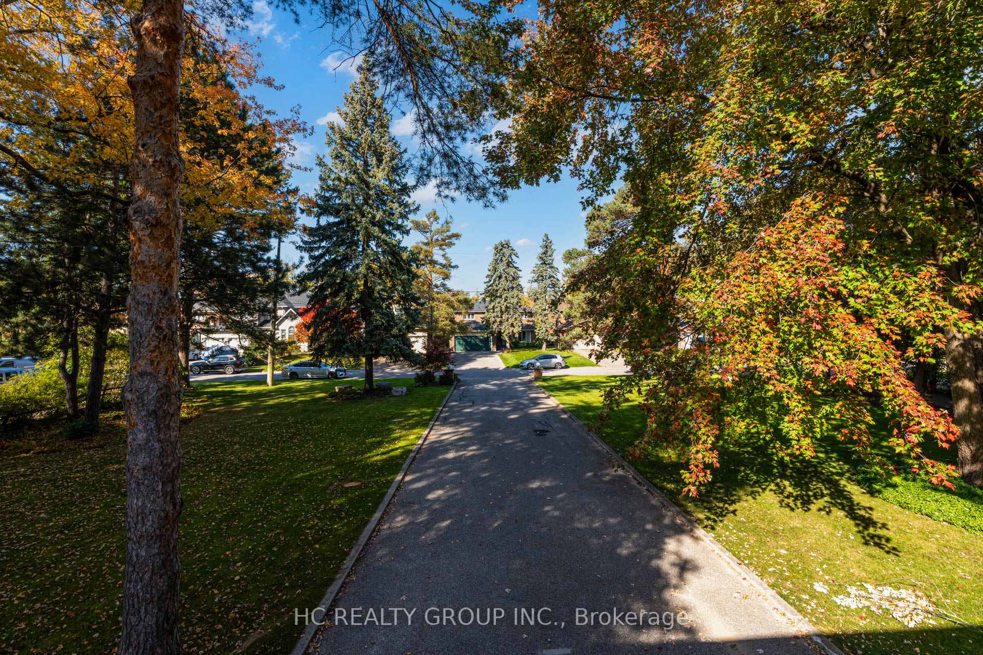 Photo 18 of 23 East Drive, Markham, Unionville — HOMEH