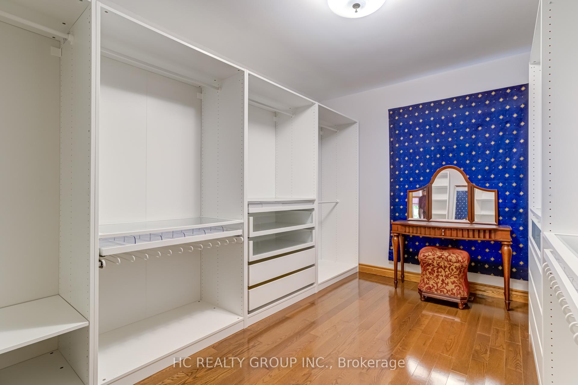 Photo 20 of 23 East Drive, Markham, Unionville — HOMEH