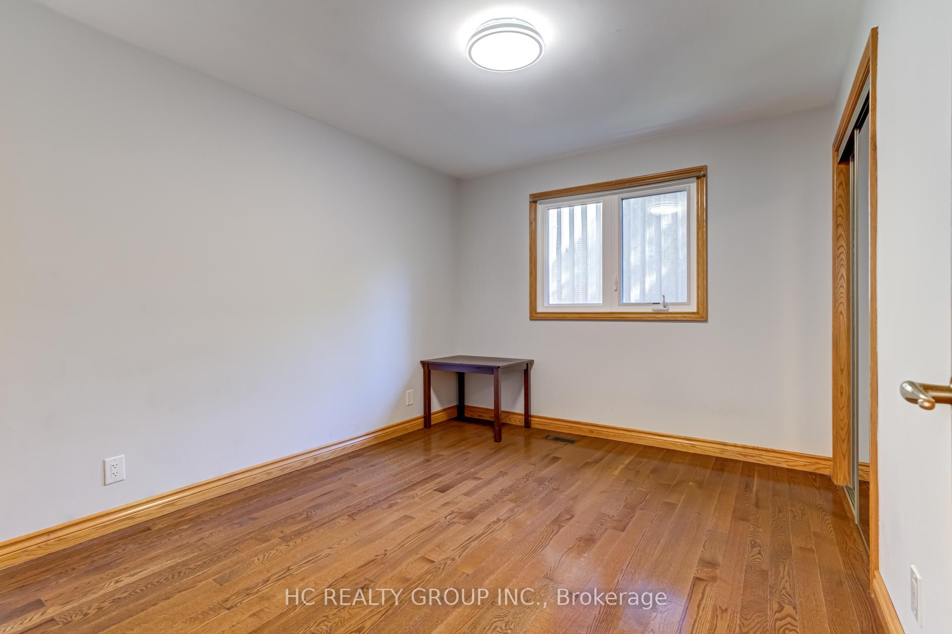Photo 22 of 23 East Drive, Markham, Unionville — HOMEH