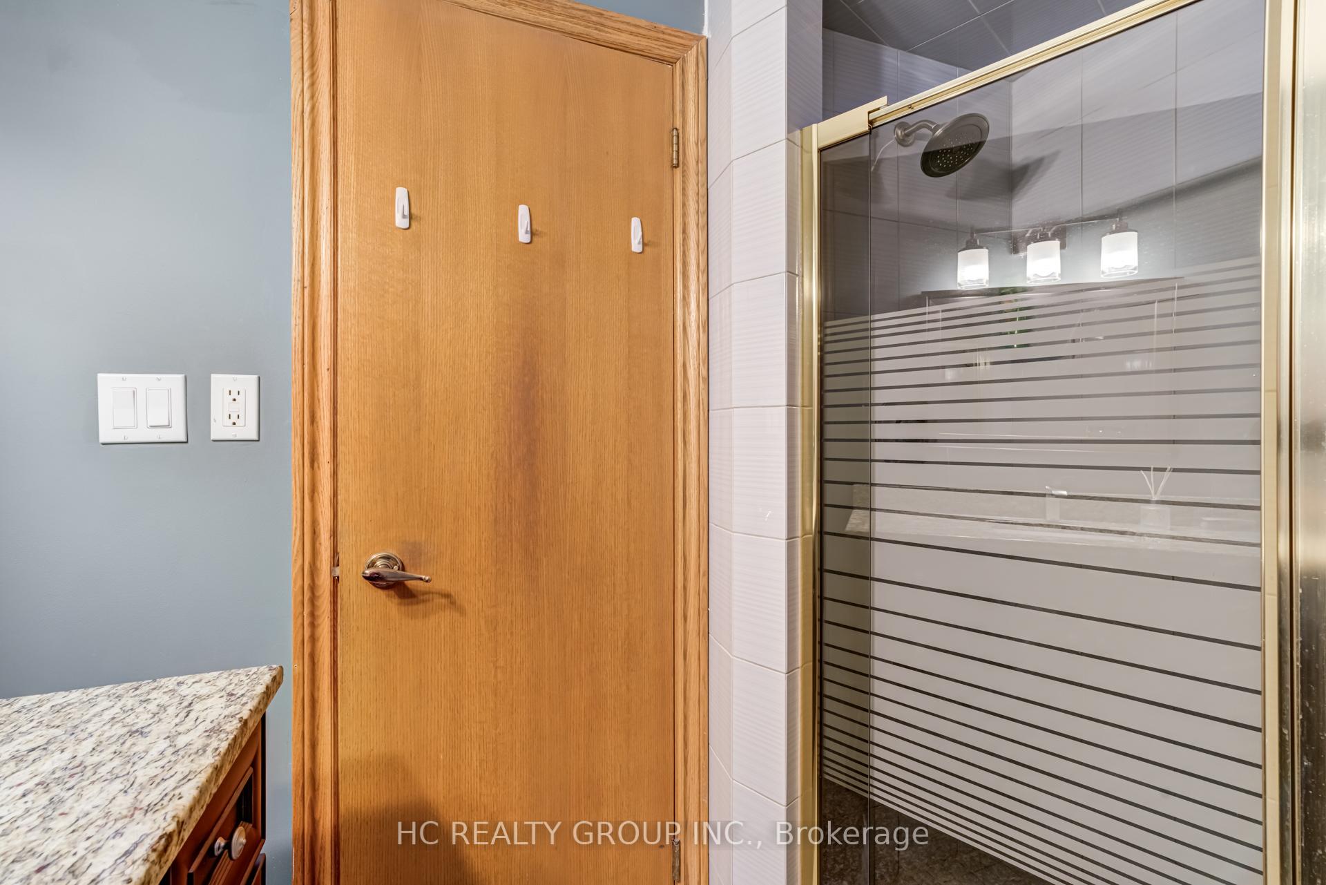 Photo 31 of 23 East Drive, Markham, Unionville — HOMEH