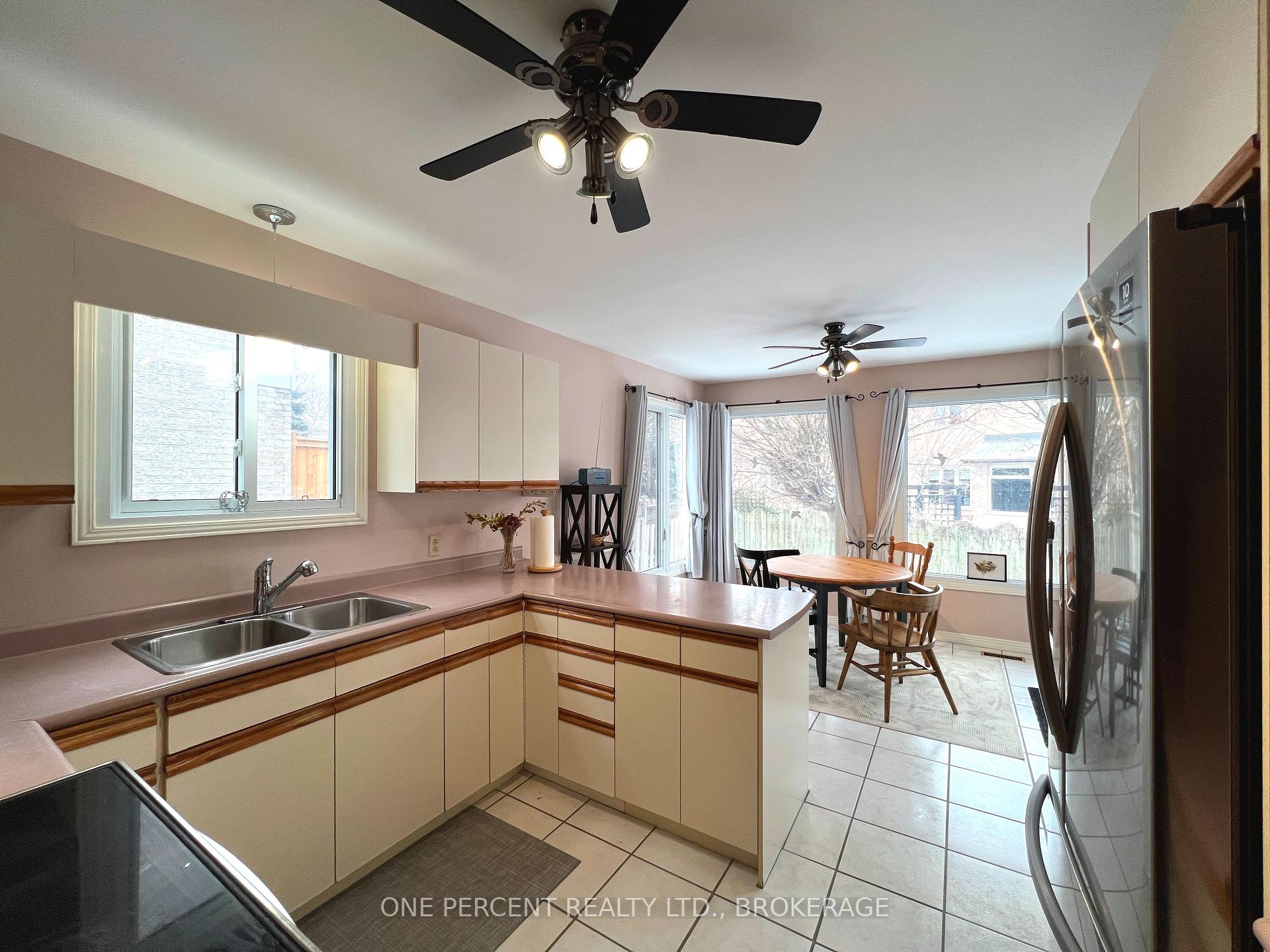 Photo 6 of 958 Chancery Street, Kingston, North of Taylor-Kidd Blvd — HOMEH