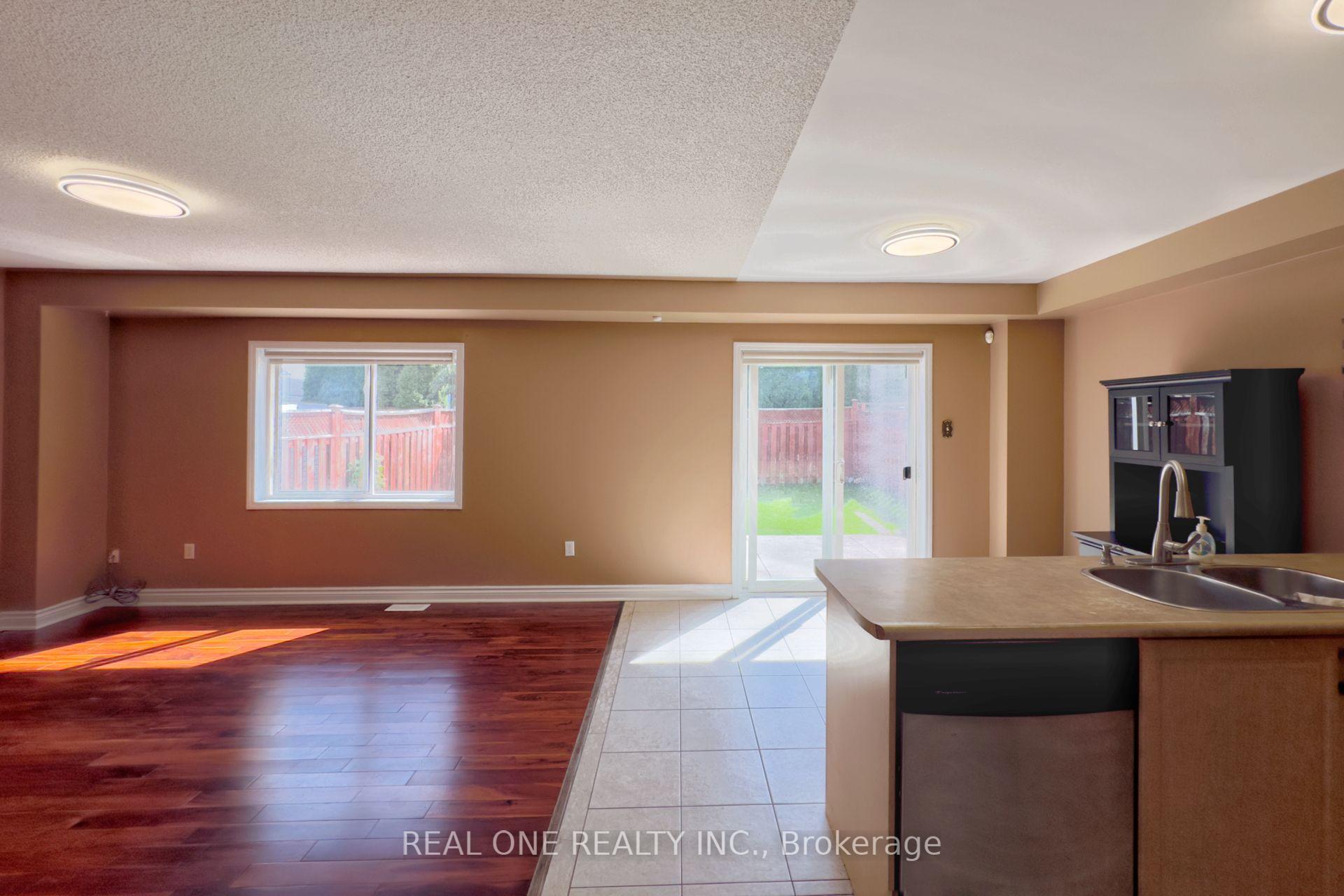 Photo 7 of 191 Flagstone Way, Newmarket, Woodland Hill — HOMEH
