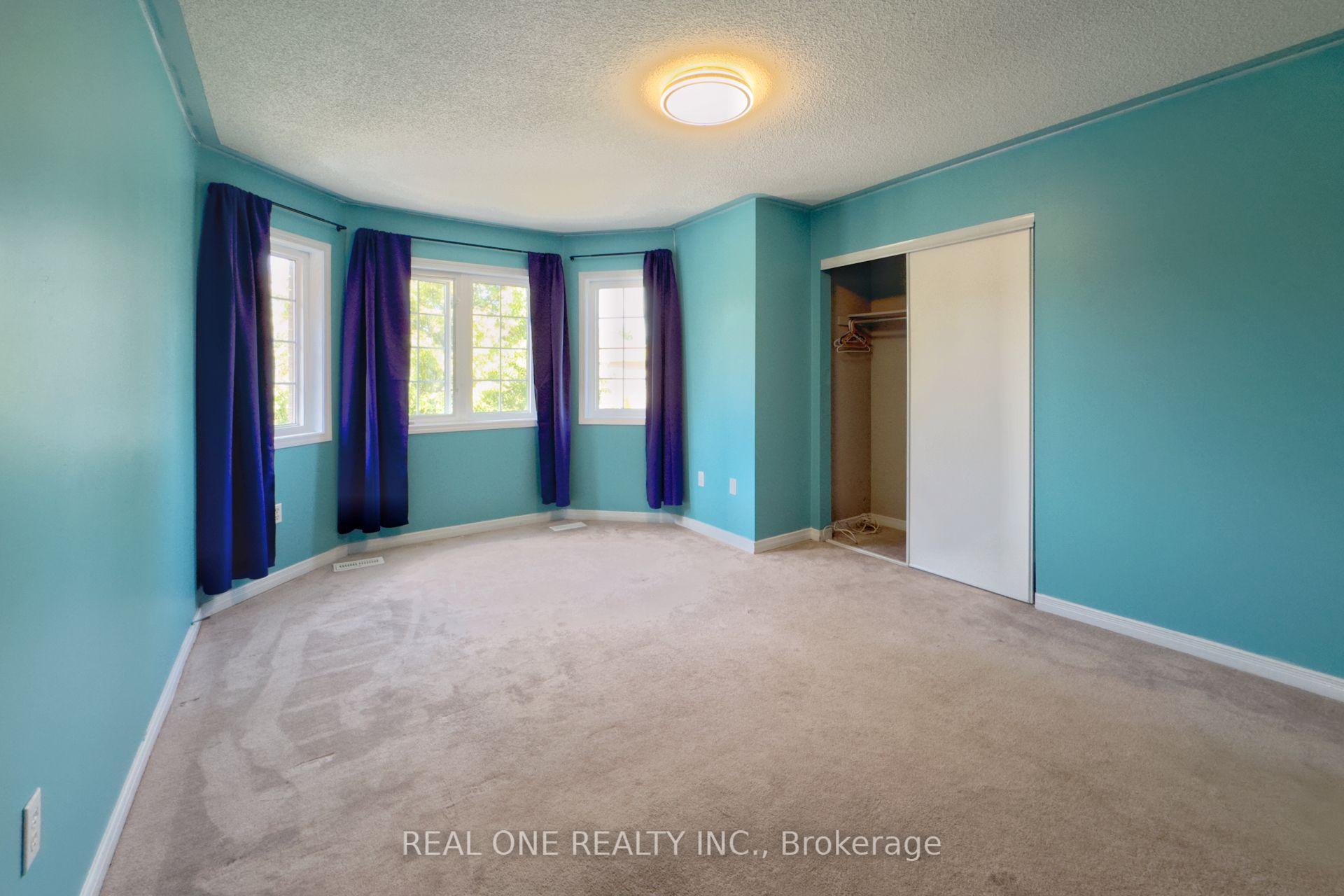 Photo 17 of 191 Flagstone Way, Newmarket, Woodland Hill — HOMEH