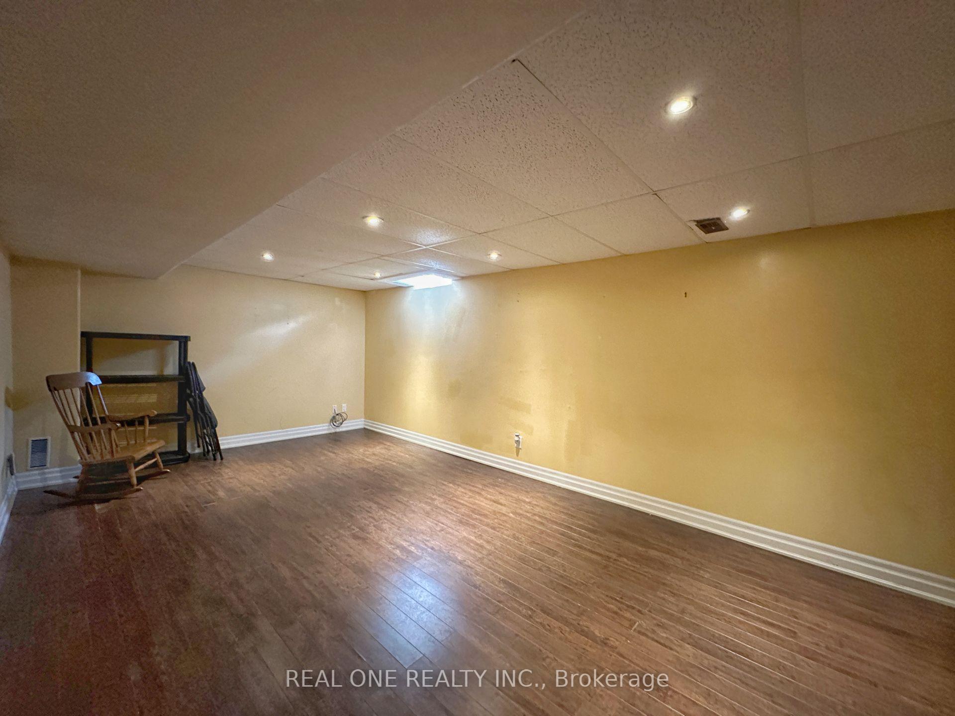 Photo 20 of 191 Flagstone Way, Newmarket, Woodland Hill — HOMEH