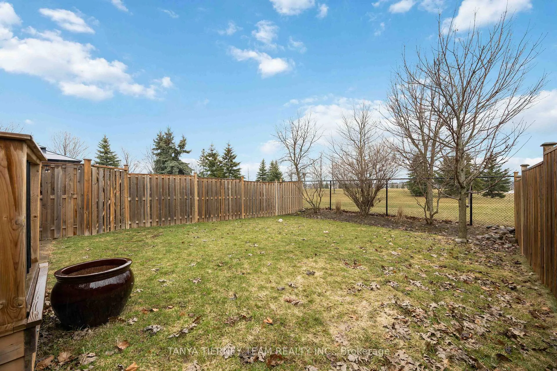 Photo 41 of 43 Corianne Avenue, Whitby, Brooklin — HOMEH