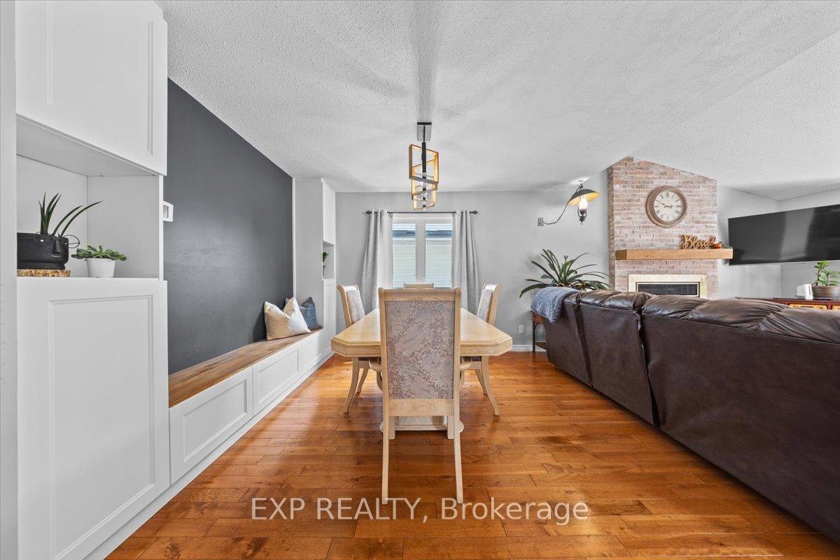 Photo 12 of 533 Apollo Way, Ottawa, Fallingbrook/Pineridge — HOMEH