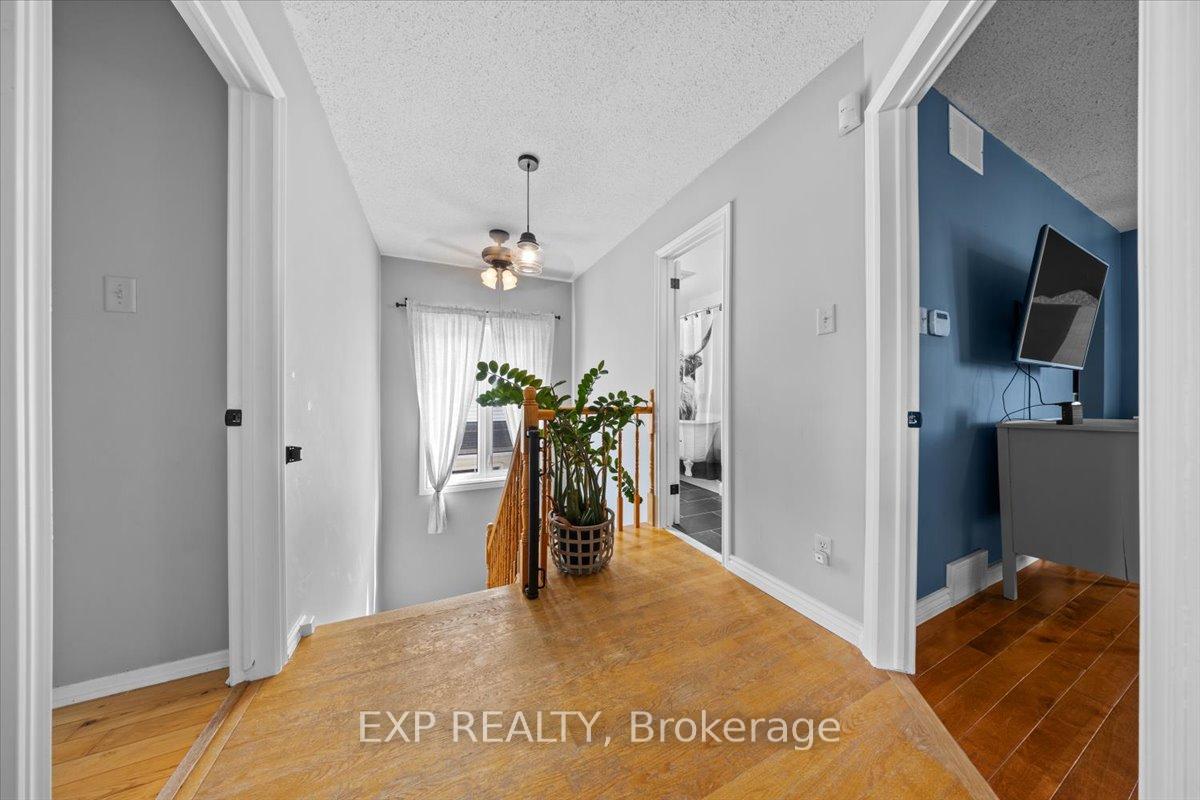 Photo 23 of 533 Apollo Way, Ottawa, Fallingbrook/Pineridge — HOMEH