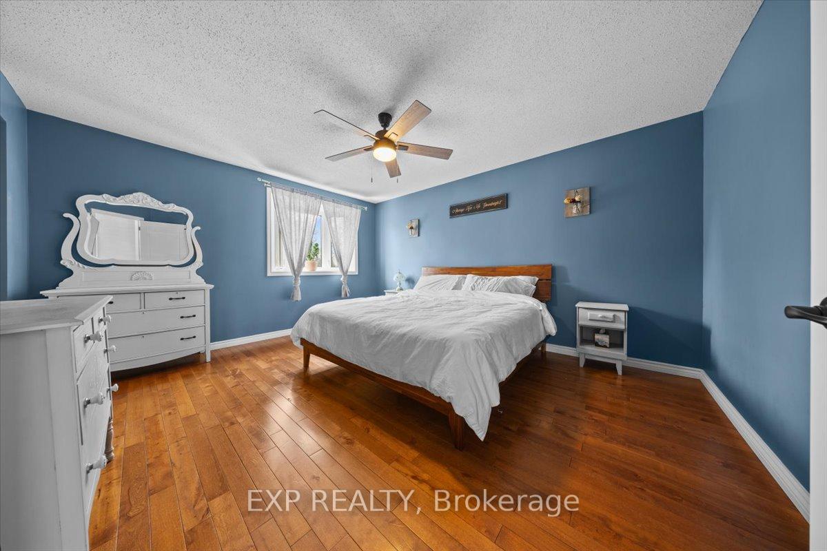 Photo 24 of 533 Apollo Way, Ottawa, Fallingbrook/Pineridge — HOMEH