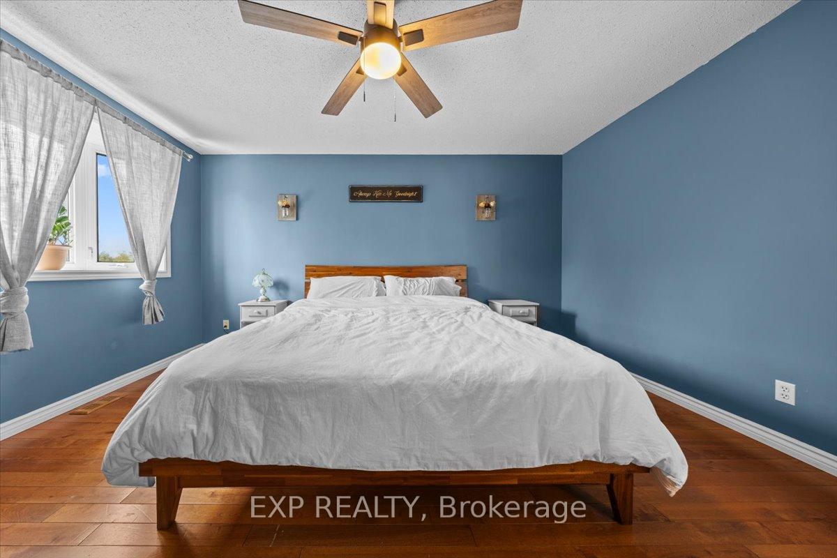 Photo 25 of 533 Apollo Way, Ottawa, Fallingbrook/Pineridge — HOMEH
