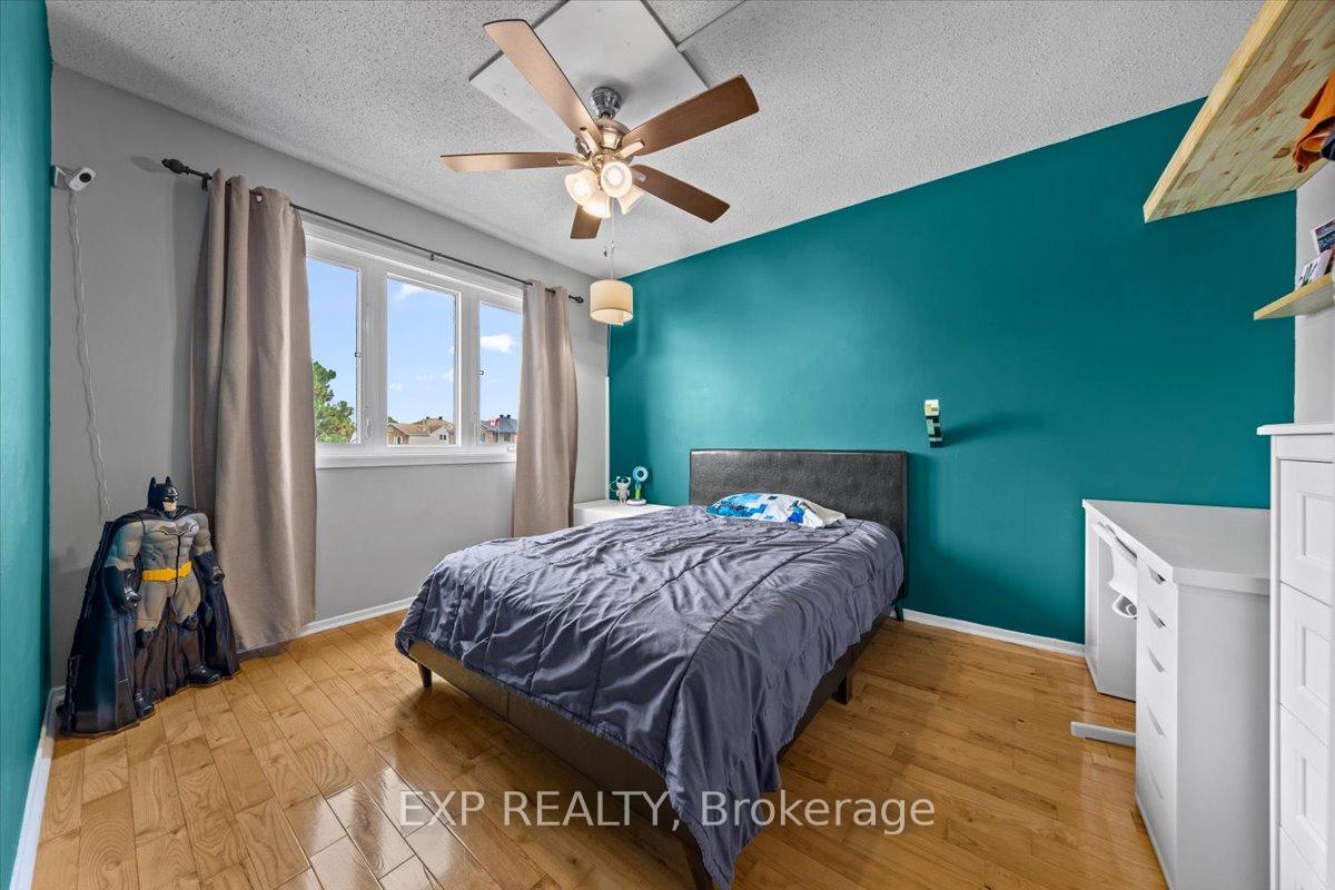 Photo 33 of 533 Apollo Way, Ottawa, Fallingbrook/Pineridge — HOMEH