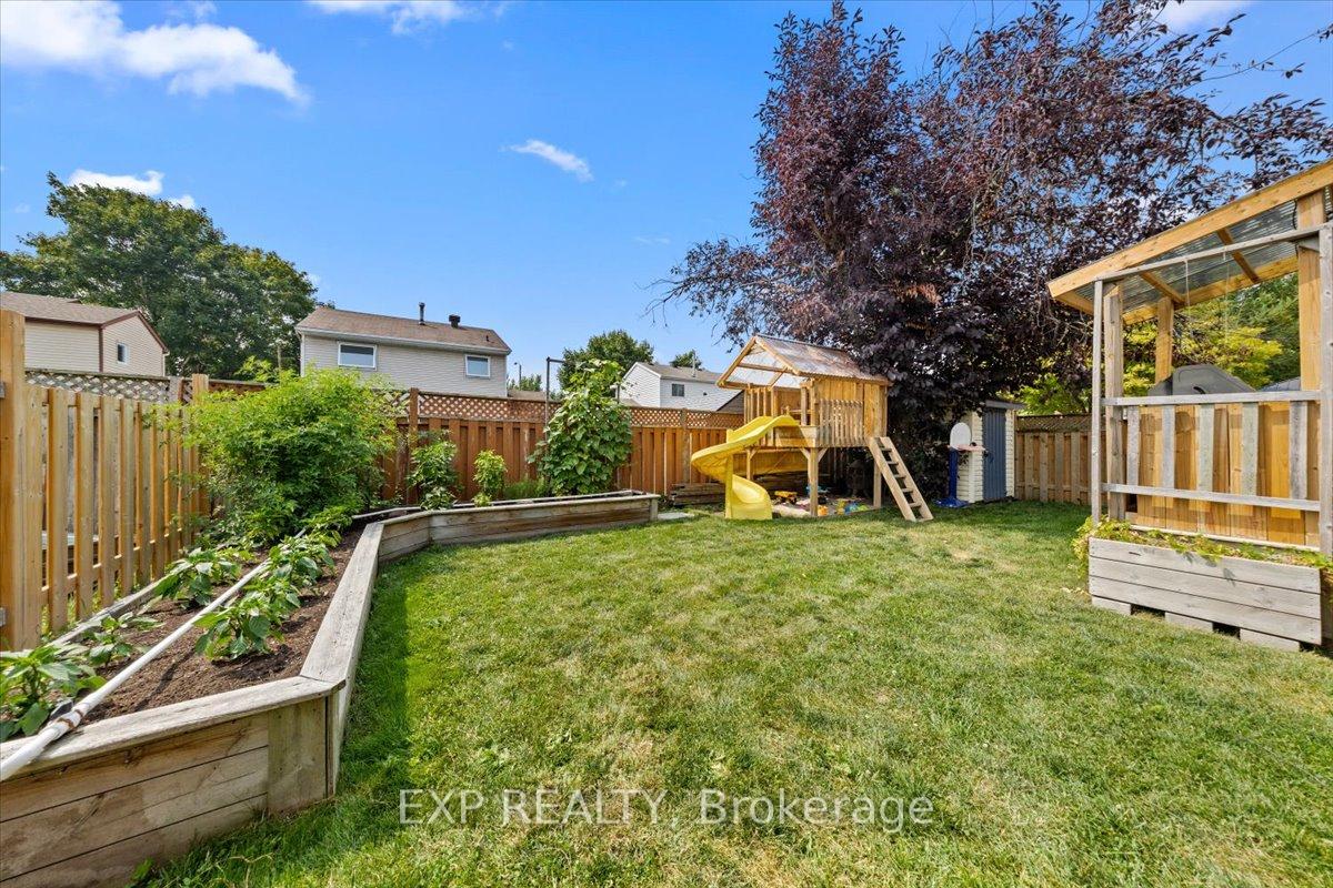Photo 39 of 533 Apollo Way, Ottawa, Fallingbrook/Pineridge — HOMEH