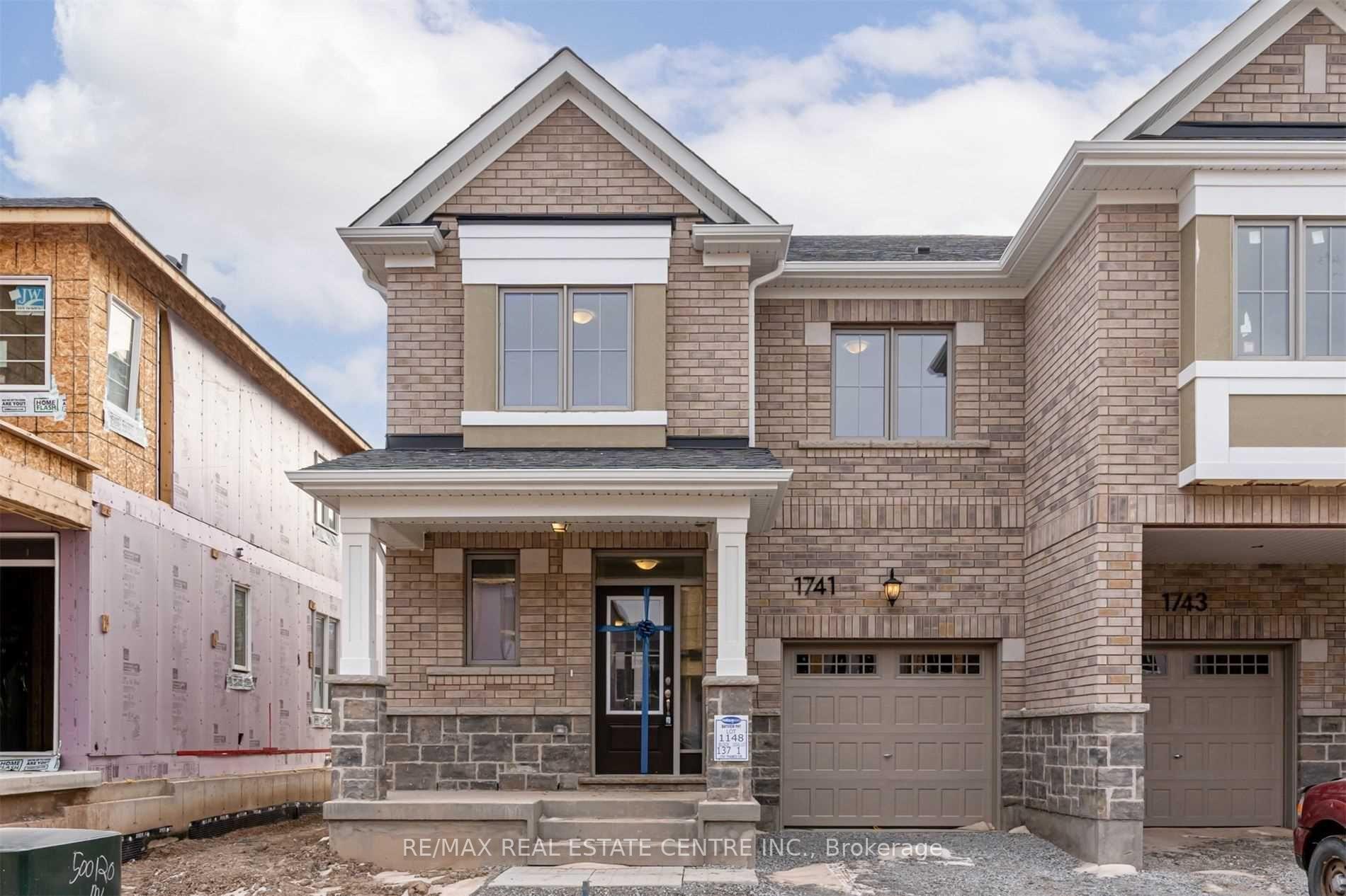 Photo 1 of 1741 Thames Circle, Milton, Bowes — HOMEH