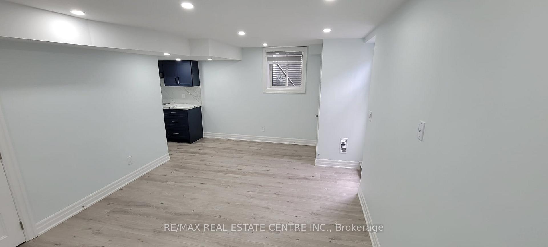 Photo 14 of 1741 Thames Circle, Milton, Bowes — HOMEH