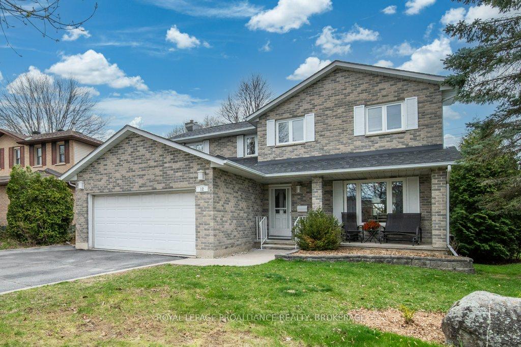 Photo 2 of 12 Limeridge Drive, Kingston, Kingston East (Incl Barret Crt) — HOMEH