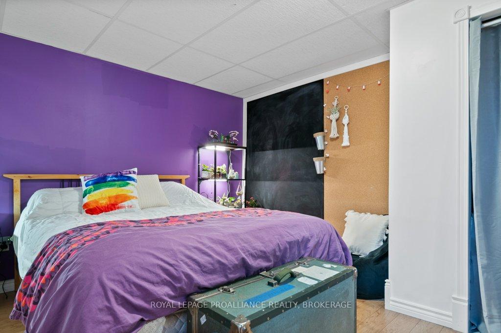 Photo 37 of 12 Limeridge Drive, Kingston, Kingston East (Incl Barret Crt) — HOMEH