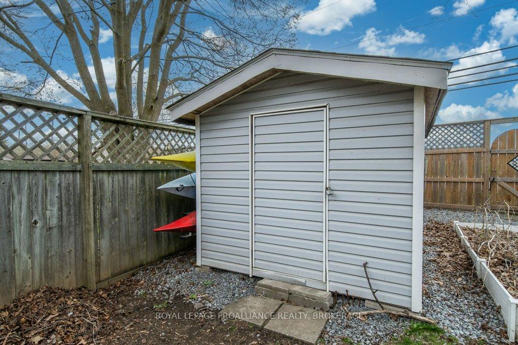 Photo 43 of 12 Limeridge Drive, Kingston, Kingston East (Incl Barret Crt) — HOMEH