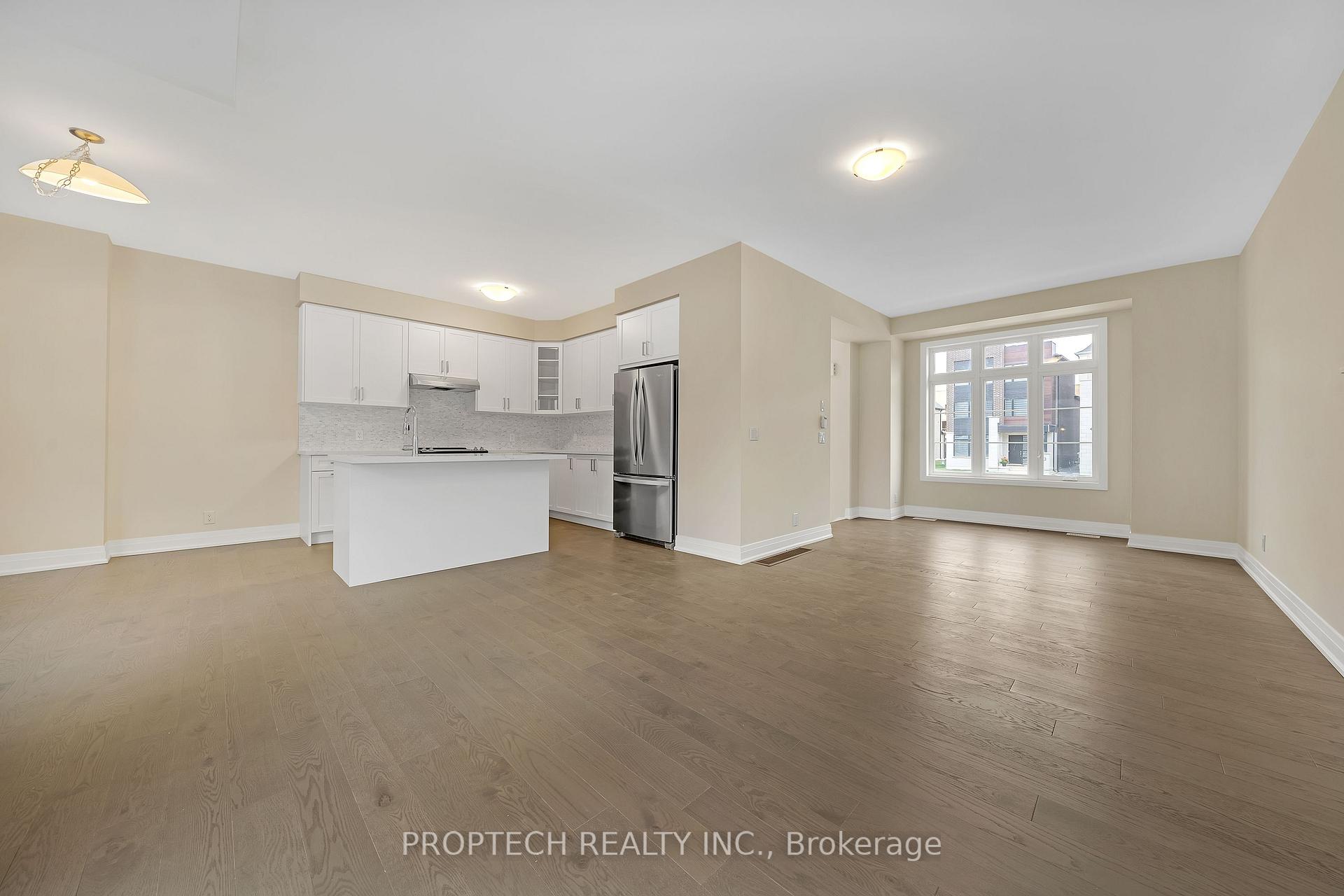 Photo 7 of 14 York Downs Boulevard, Markham, Angus Glen — HOMEH