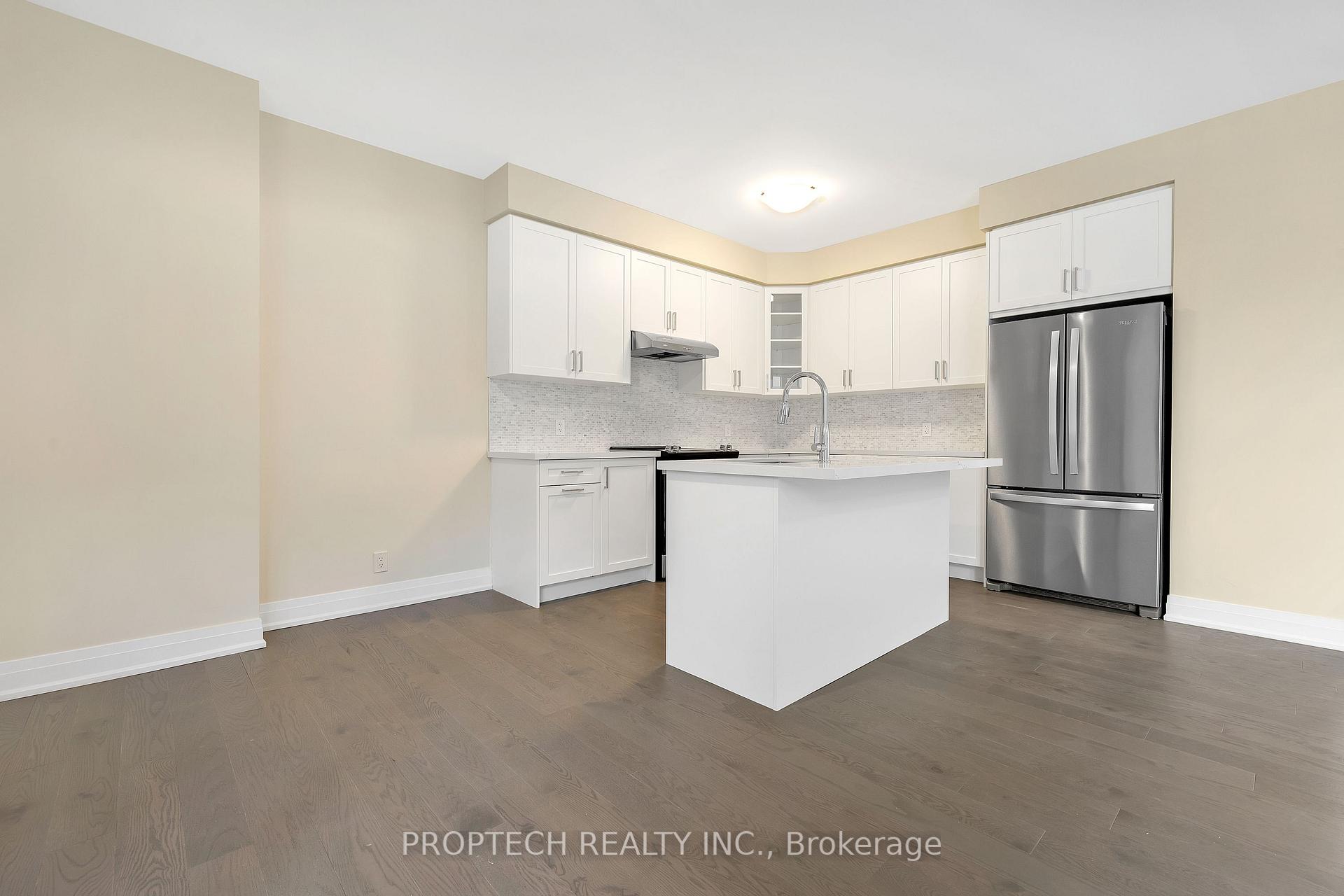 Photo 9 of 14 York Downs Boulevard, Markham, Angus Glen — HOMEH