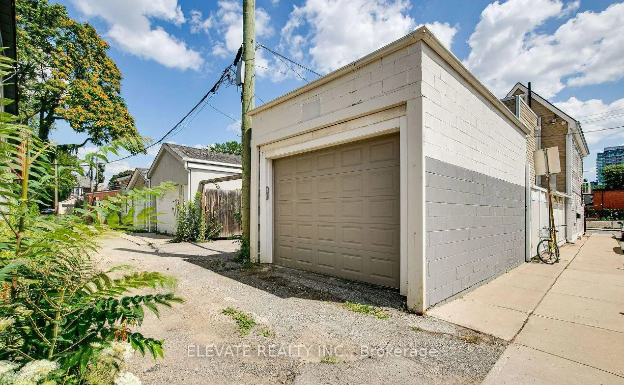 Photo 14 of Unit A, 2 Abbs Street, Toronto, Roncesvalles — HOMEH