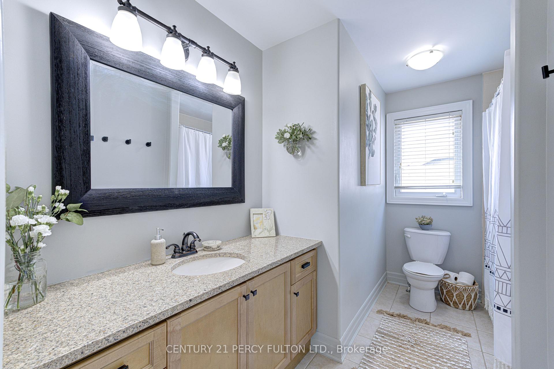 Photo 27 of 122 John W Taylor Avenue, New Tecumseth, Alliston — HOMEH