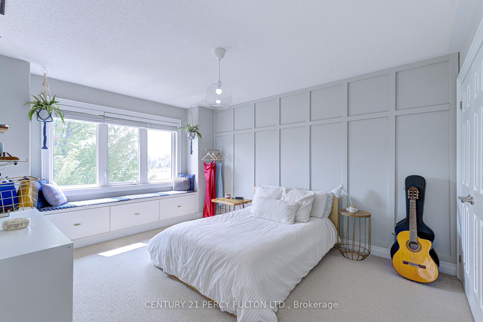 Photo 29 of 122 John W Taylor Avenue, New Tecumseth, Alliston — HOMEH