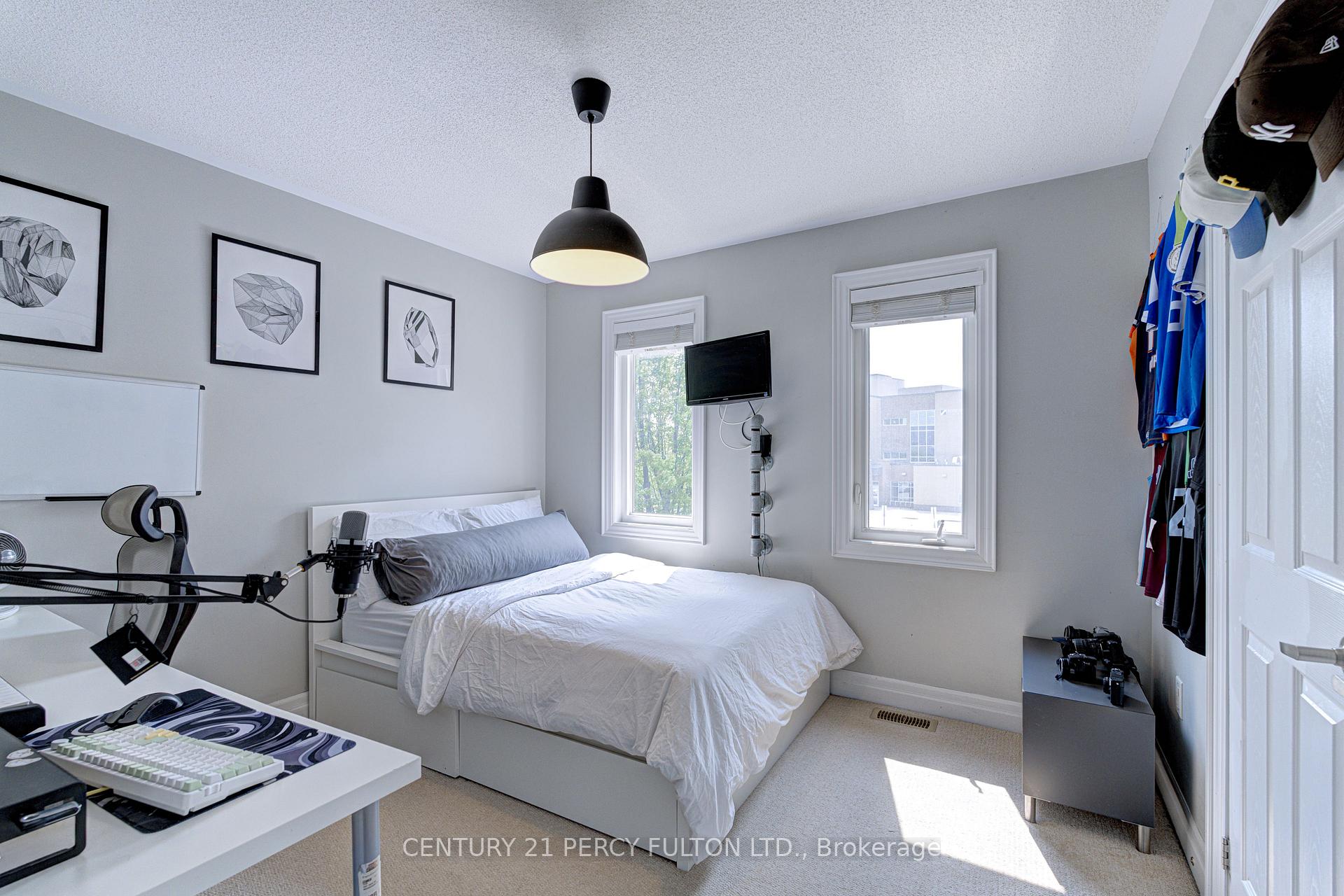 Photo 30 of 122 John W Taylor Avenue, New Tecumseth, Alliston — HOMEH