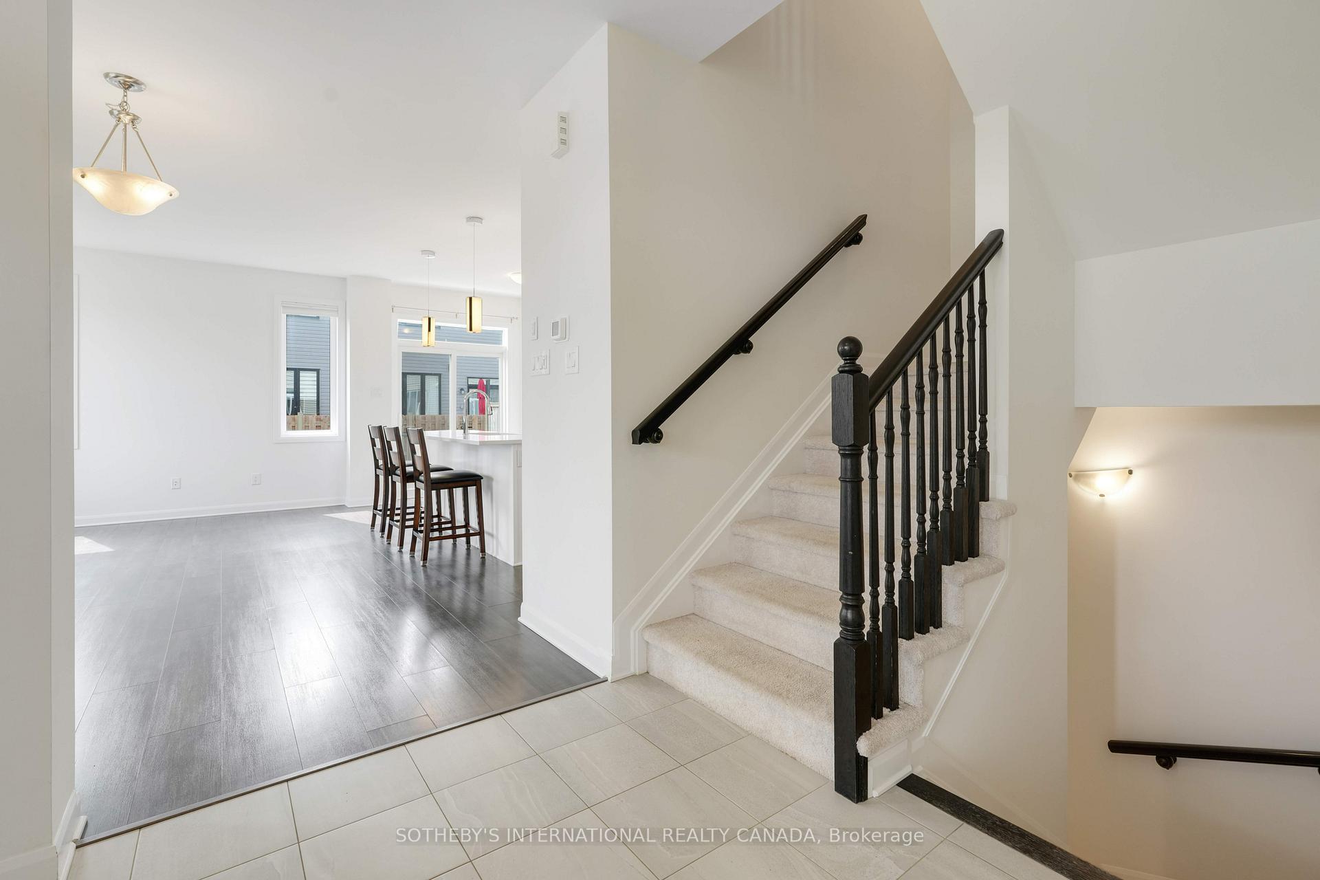 Photo 6 of 930 Serrano Street, Ottawa, Avalon East — HOMEH