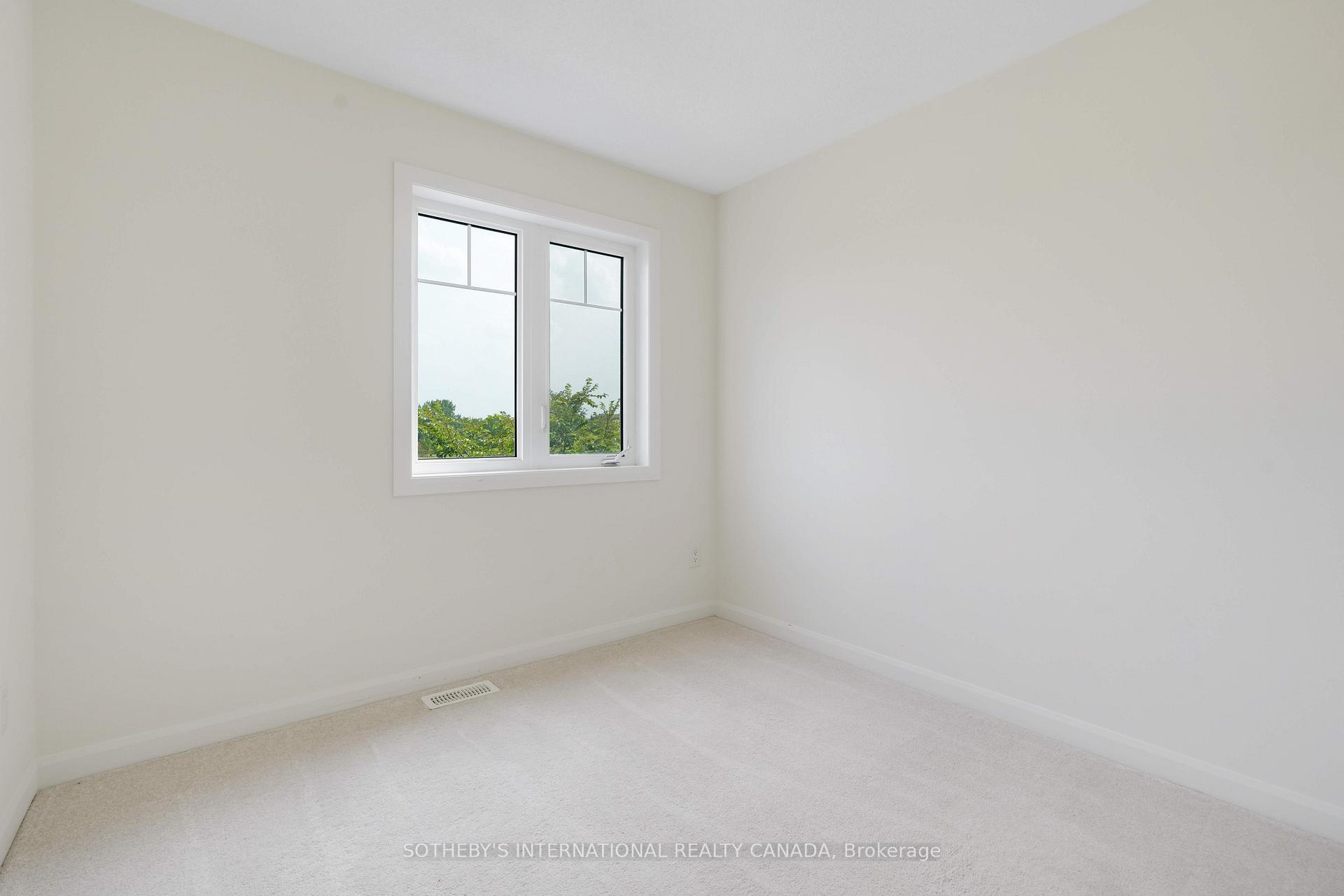Photo 23 of 930 Serrano Street, Ottawa, Avalon East — HOMEH