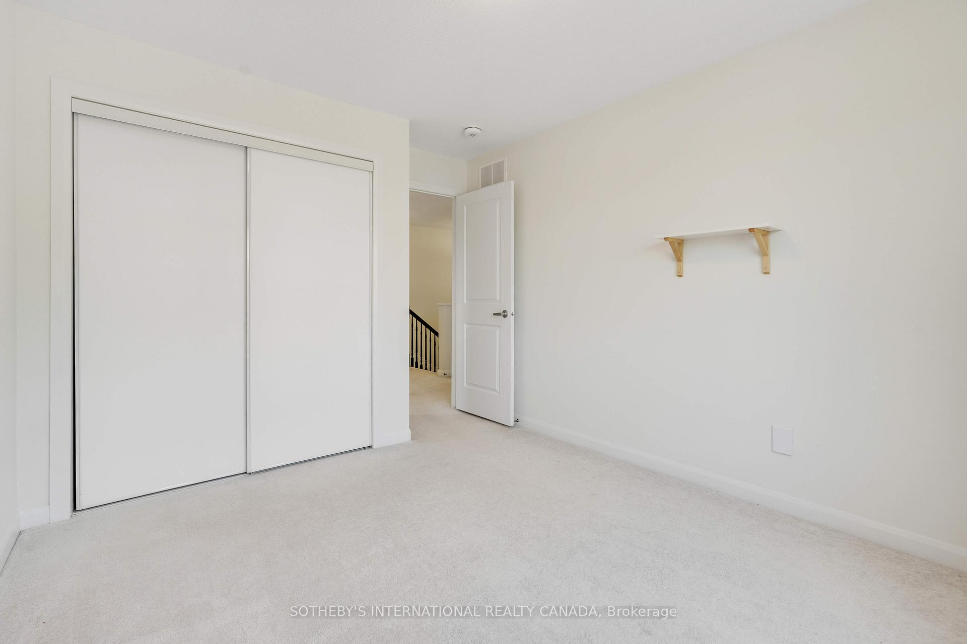 Photo 26 of 930 Serrano Street, Ottawa, Avalon East — HOMEH