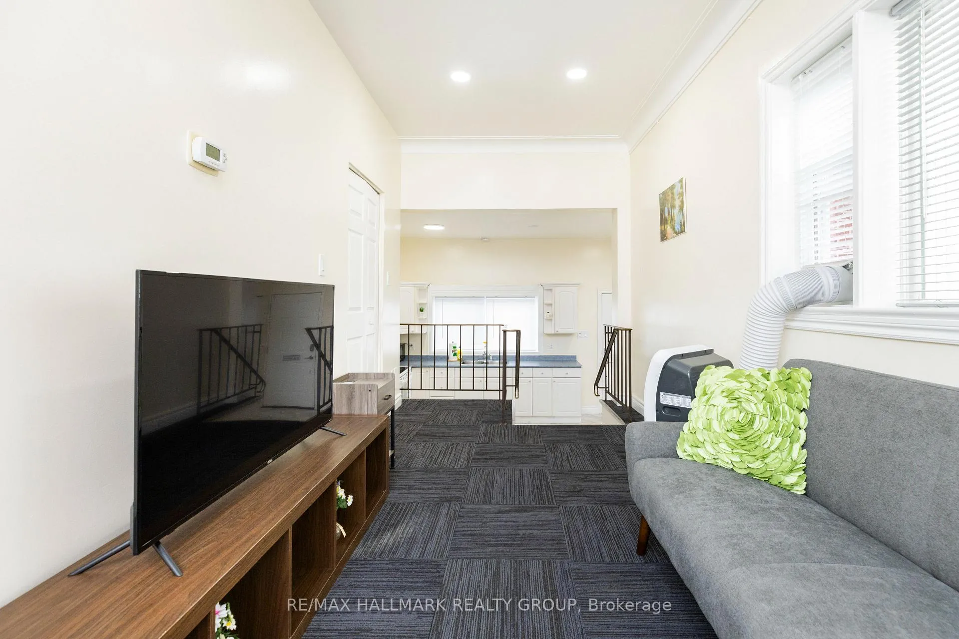 Photo 16 of Unit 5, 456 Bronson Avenue, Ottawa, West Centre Town — HOMEH