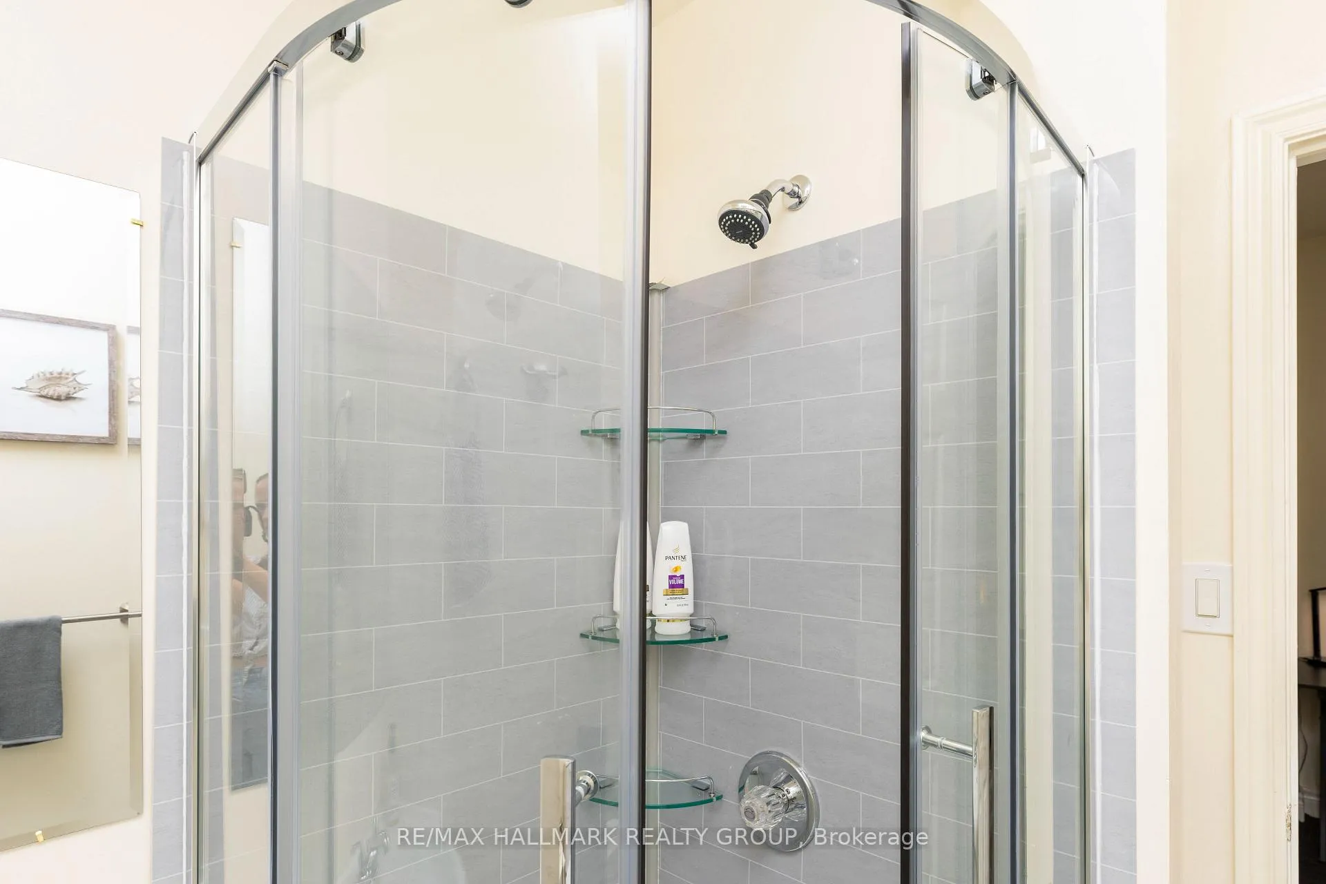 Photo 23 of Unit 5, 456 Bronson Avenue, Ottawa, West Centre Town — HOMEH
