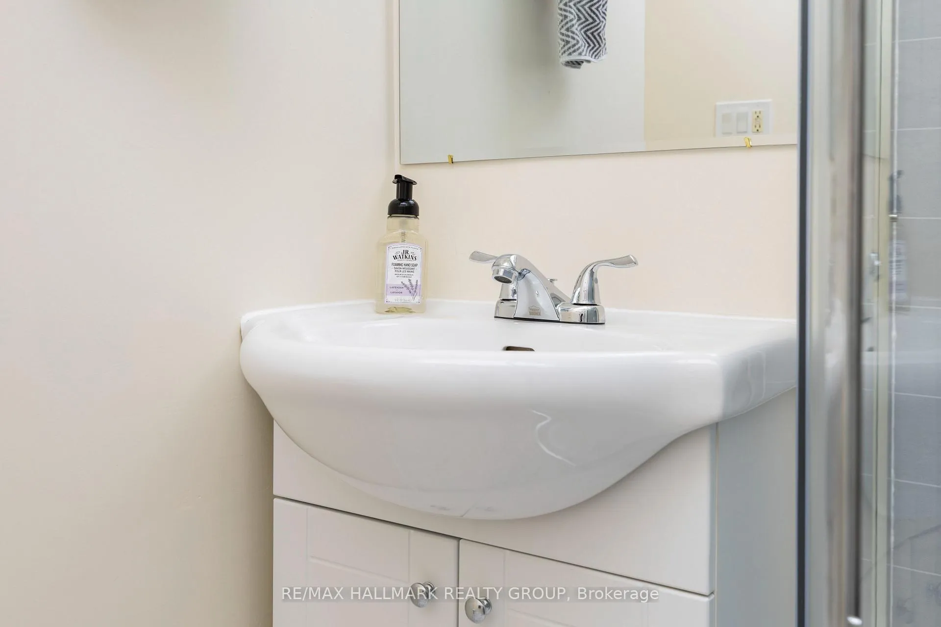 Photo 24 of Unit 5, 456 Bronson Avenue, Ottawa, West Centre Town — HOMEH